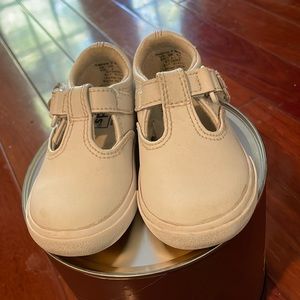 Meds Daphne T Strap  Leather White Size 5W